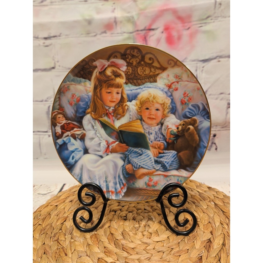 1987 RECO Night-Time Story Barefoot‎ Children Plate by Sandra Kuck Artist